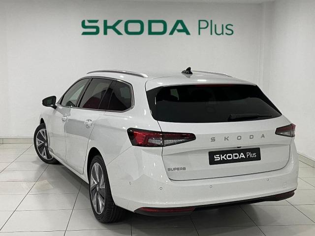 SKODA Superb 1.5 TSI PHEV DSG SELECTION COMBI 204 5P