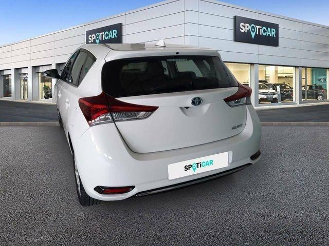 Toyota Auris 1.8 Hybrid Active 100 kW (136 CV)