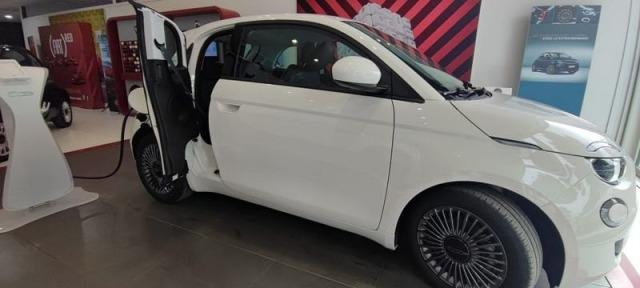 Fiat 500 3+1 320km 118cv Icon 3+1