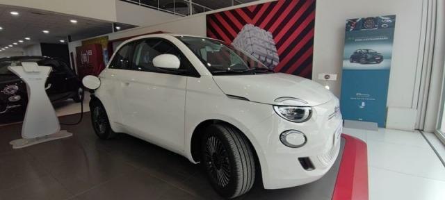 Fiat 500 3+1 320km 118cv Icon 3+1