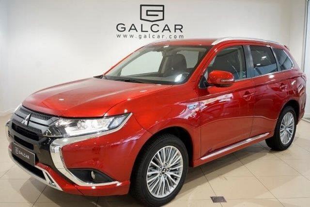 Mitsubishi Outlander 2.4 PHEV 224cv 4WD Kaiteki