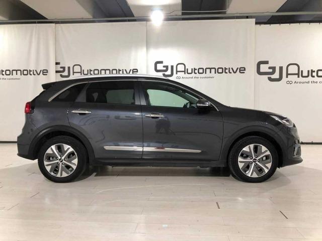 Kia Niro e-Niro 100kW (136CV) Drive