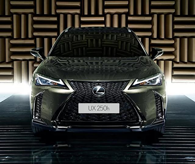 Lexus UX 250H Híbrido autorrecargable