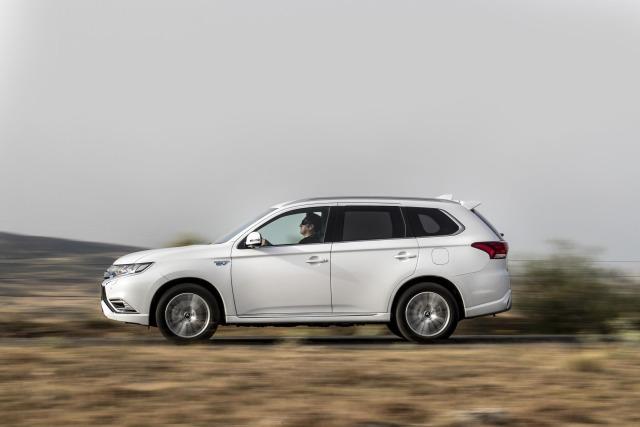 Mitsubishi Outlander PHEV 2019