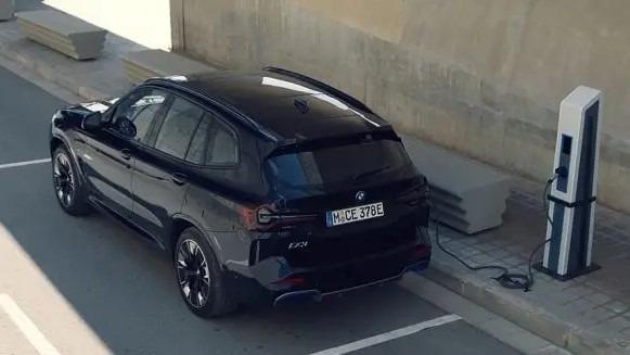 BMW iX3 M Sport Eléctrico