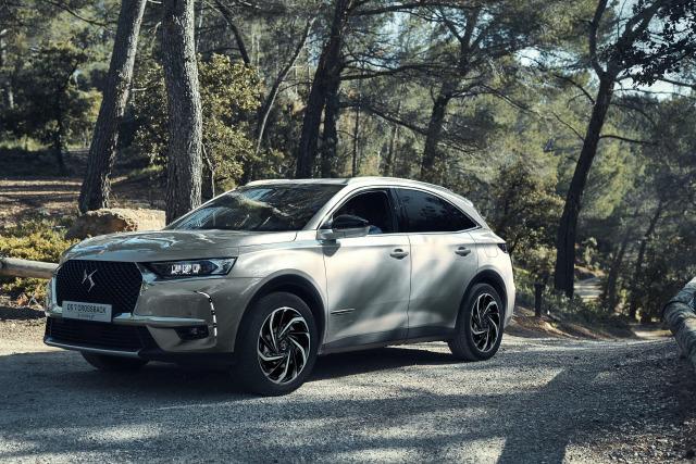 DS 7 Crossback E-TENSE