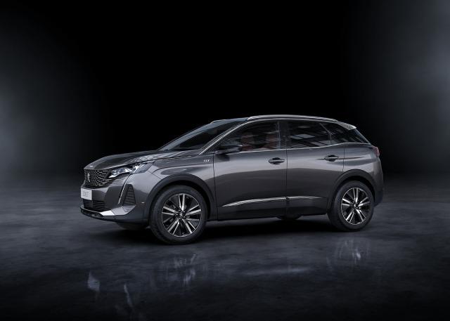 Peugeot 3008 Hybrid4 Plug-in 2020