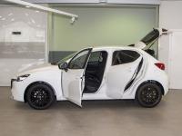 Mazda 2 1.5 E-SKYACTIV-G HOMURA 90 5P