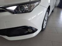 Toyota Auris 1.8 Hybrid Active 100 kW (136 CV)