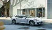 Porsche Panamera 4 E-Hybrid