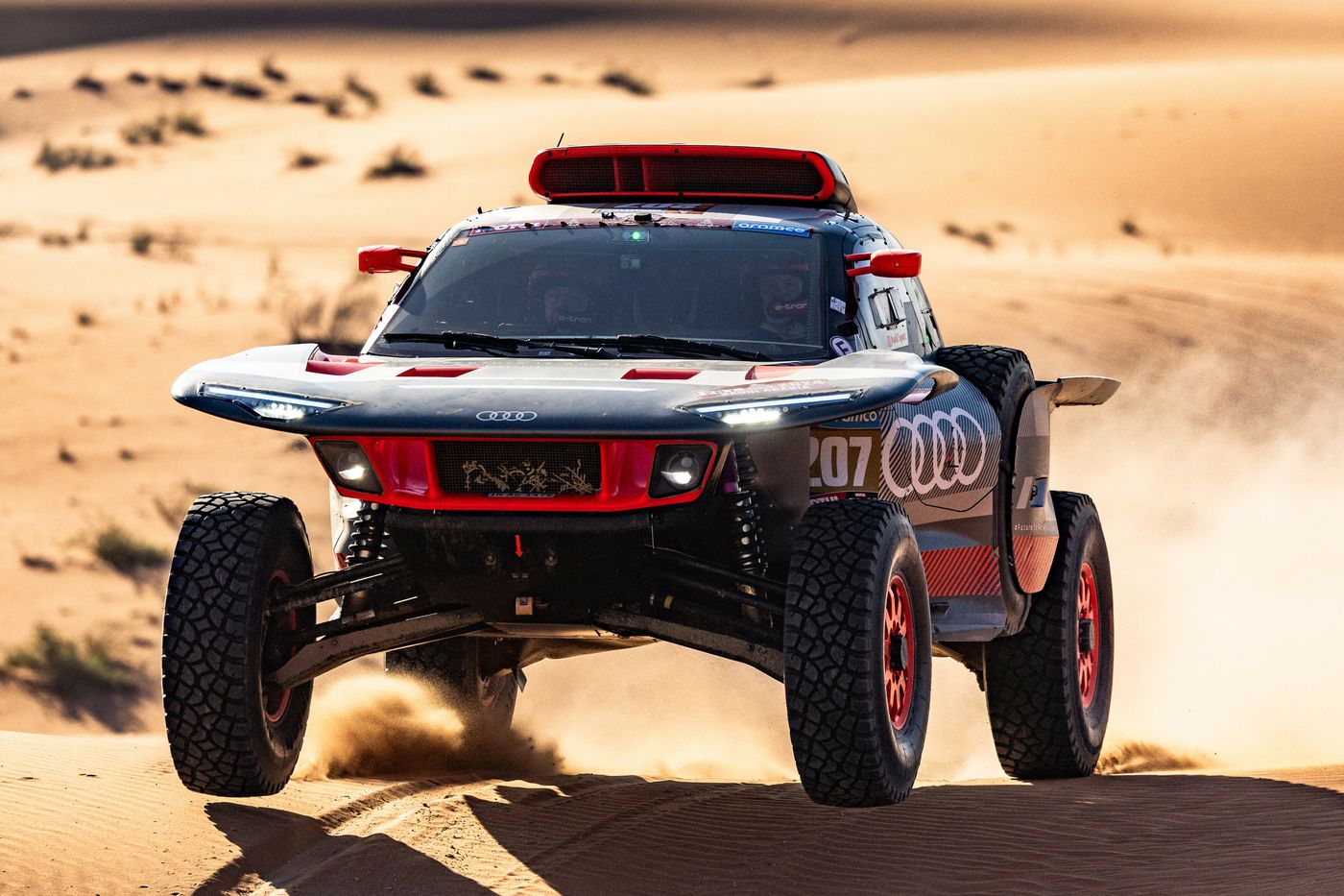 Audi RS Q e-tron, el vehículo electrificado que ha ganado el Rally Dakar 2024 con Carlos Sainz al volante y Lucas Cruz como copiloto