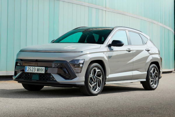 Hyundai Kona de segunda generación, más grande, impulsión híbrida y con versión eléctrica para finales de año