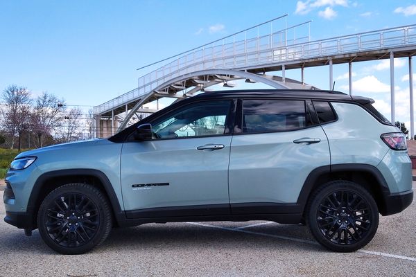 A prueba Jeep Compass 1.5 e-Hybrid, un SUV muy acertado, cómodo, moderno y de consumo moderado