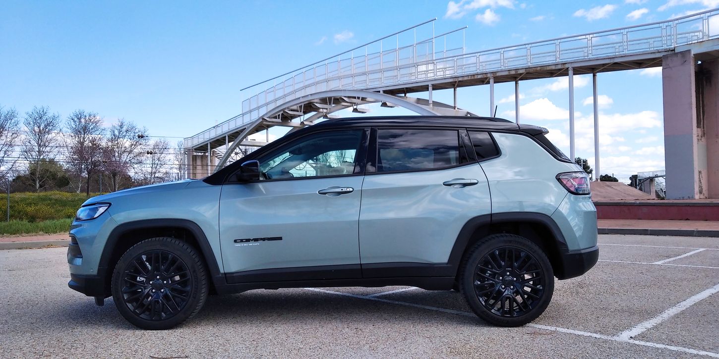 A prueba Jeep Compass 1.5 e-Hybrid, un SUV muy acertado, cómodo, moderno y de consumo moderado