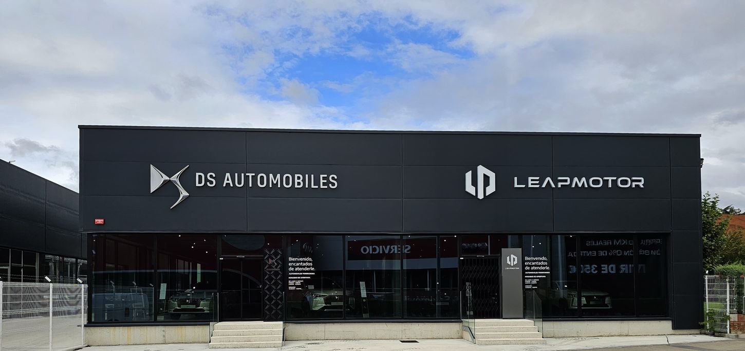 Leapmotor, asociada a Stellantis, es otra marca china de coches eléctricos que abre sus primeros concesionarios y la venta de dos modelos en España