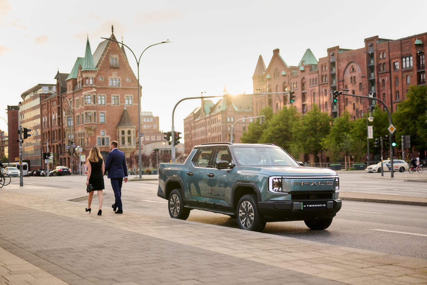 Maxus eTerron 9, pick-up, tracción total y totalmente eléctrico con nada menos que 442 caballos de potencia