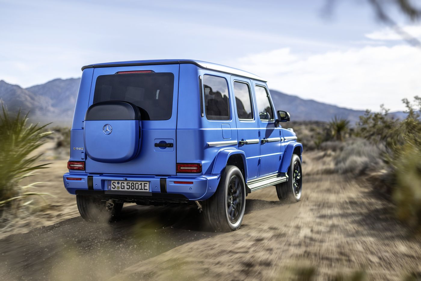 El rey de los todoterrenos, el Mercedes Clase G, se hace eléctrico 100% con cuatro motores, 587 caballos, batería de 116 kW y 473 kilómetros de autonomía