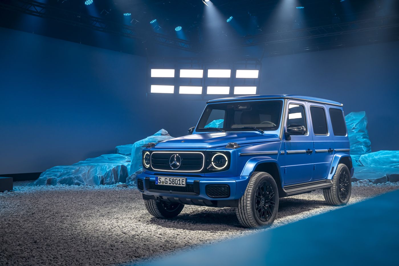 El rey de los todoterrenos, el Mercedes Clase G, se hace eléctrico 100% con cuatro motores, 587 caballos, batería de 116 kW y 473 kilómetros de autonomía