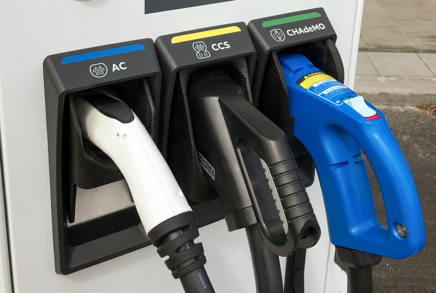 Las innovaciones en la carga superrápida para vehículo eléctrico disparan su autonomía