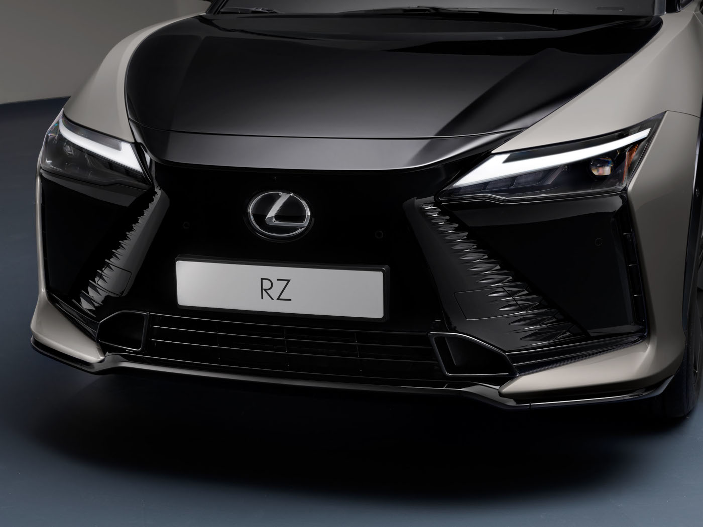 Nuevo Lexus RZ250, un SUV eléctrico 100% de hasta 408 caballos de potencia y hasta tracción total