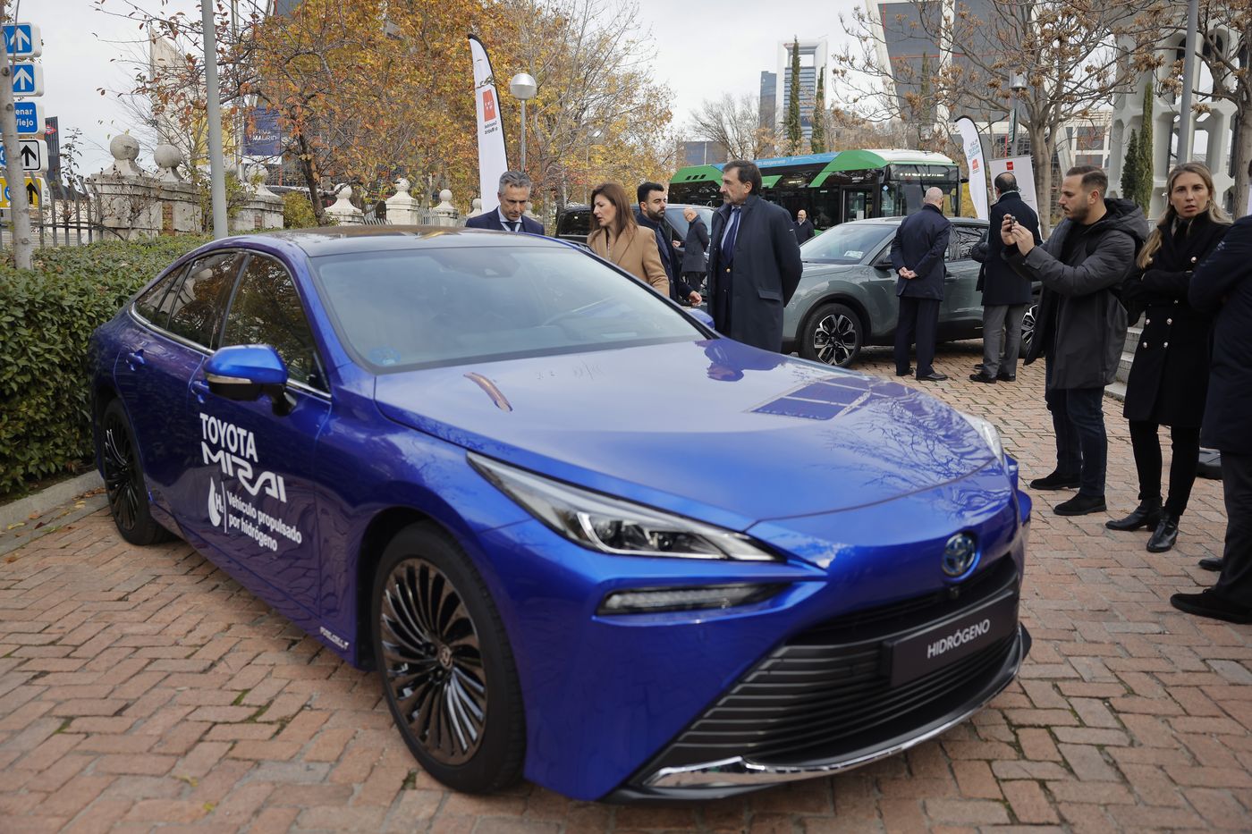 La Comunidad de Madrid y Toyota impulsan la movilidad sostenible con el Plan Mueve Madrid con hasta 2.000 euros, y más, de ayudas