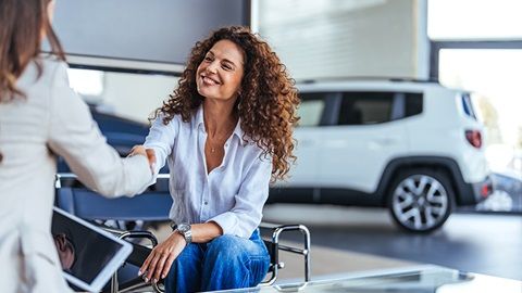 Lo que debes saber para comprar un buen coche eléctrico de segunda mano, y en carblue.es lo tienes