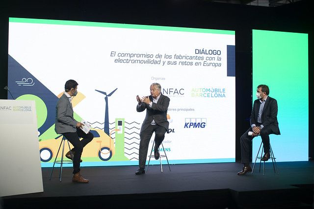 Se prevé que las ventas de automóviles en España este 2022 sean de alrededor de 830.000 unidades por debajo de años anteriores los electrificados subirán un 20% más